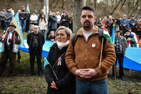 Markó Béla: Magyarok határon innen, határon túl