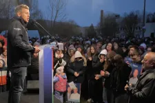 Magyar Péter a péceli dulakodásról: Polgárháborús állapotot akarnak kiprovokálni, hogy befolyásolják a választást