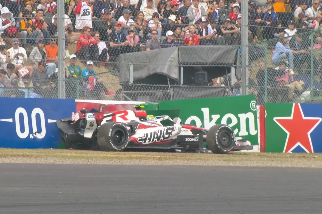 Antonelli nyert, soha nem volt még ilyen fiatal az F1 csúcsán, Bearman 50 G erejű becsapódást úszott meg