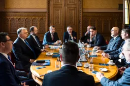 Egy összeomló rendszer utolsó kampánya és az RMDSZ szerepe benne