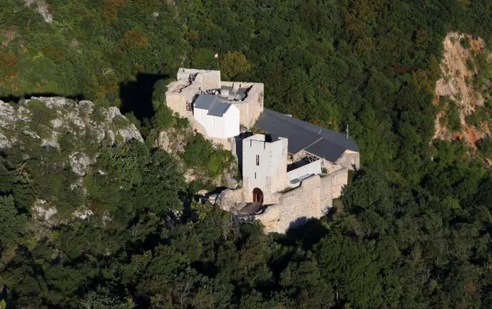 Csókakő vára – Fotó: Sztraka Ferenc