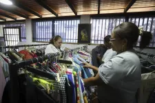 Még drágábbak lehetnek a turkálós ruhák, ha rábólintanak egy új sürgősségi kormányrendeletre