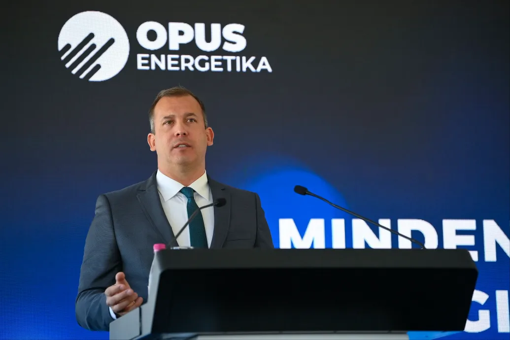 Az Opus Global vezetője indokolatlannak tartja az árfolyam-kilengéseket