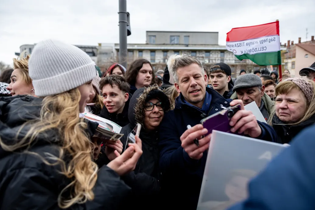 Magyar Péter ellátogatott a másik Magyar Péter körzetébe, ahol meglepően sokan komcsizták a Fideszt
