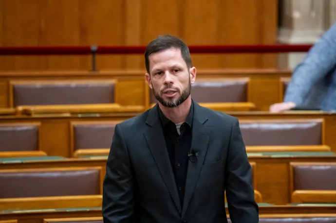 Tordai Bence visszalép. 72 óra múlva