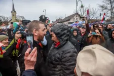 Orbán's campaign rallies highlight deep divisions among Hungarian voters