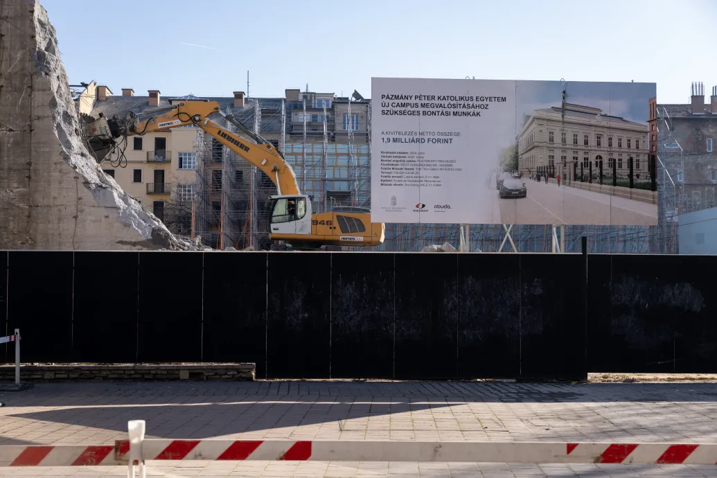 A legolcsóbban építették volna fel a Pázmány új campusát, de egy átalakulás miatt kirakták őket a közbeszerzésből