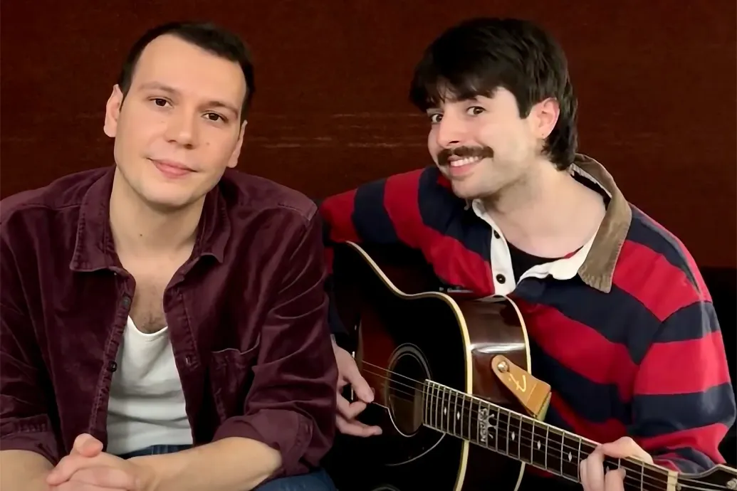 Pjotr és én: a Carson Coma dalt írt Szijjártó és Lavrov telefonbeszélgetéséről