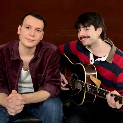 Pjotr és én: a Carson Coma dalt írt Szijjártó és Lavrov telefonbeszélgetéséről