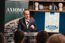 Talán csak a Mi Hazánk lehet olyan keresztény, mint a Fidesz, üzeni a kormányközeli keresztény agytröszt