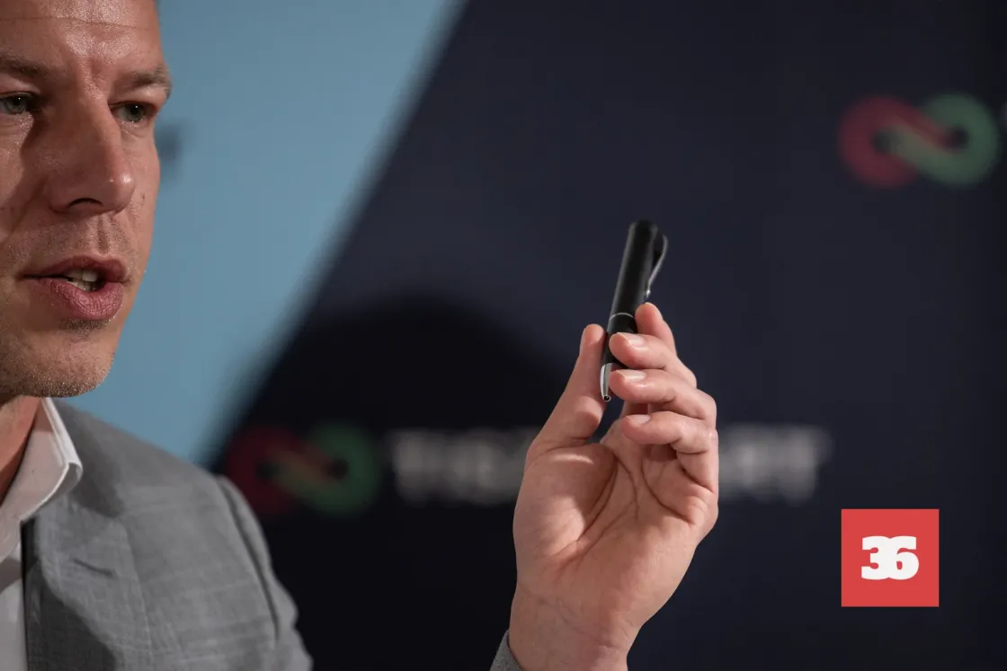 A Tisza ellen dolgozó „Henry” csapatának lehetett köze a párt irodájában talált kémtollhoz is