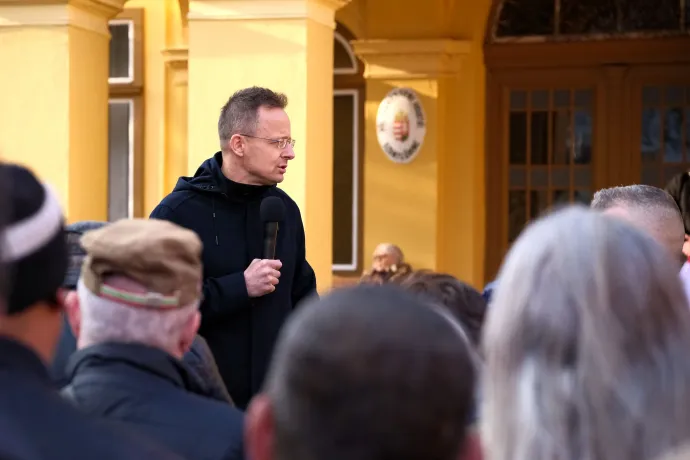 Szentlőrincen is a legtöbb időt az ukránokra fordított Szijjártó Péter – Fotó: Gűth Ervin / Telex