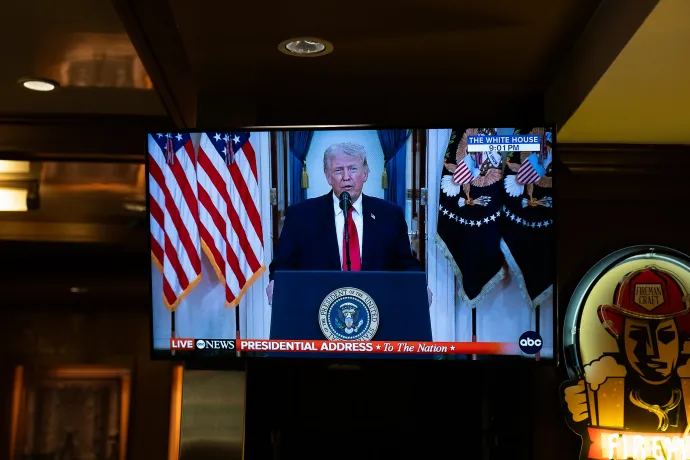 Trump az amerikaiakhoz intézett beszédben kemény csapásokat ígért Iránban a következő 2-3 hétben