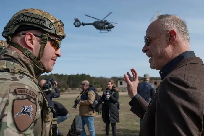 A magyar honvédség arca tálalt ki a Telexnek Orbán Gáspár csádi missziójáról