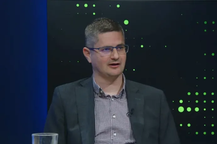 Bíró-Nagy András: Elkezdett kopni, aztán a kampány legintenzívebb szakaszában besült a Fidesz legfőbb kampányfegyvere