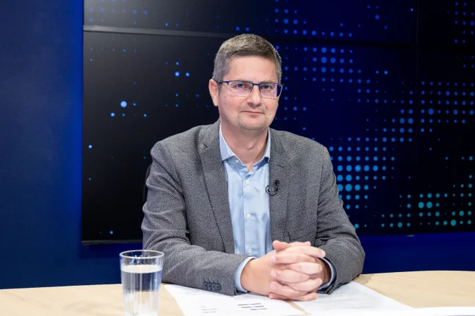 Bíró-Nagy András: Elkezdett kopni, aztán a kampány legintenzívebb szakaszában besült a Fidesz legfőbb kampányfegyvere