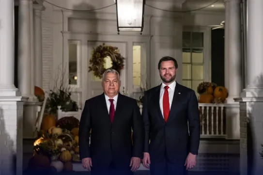 Közös kampányeseményt tart Orbán Viktor és az amerikai alelnök kedden Budapesten