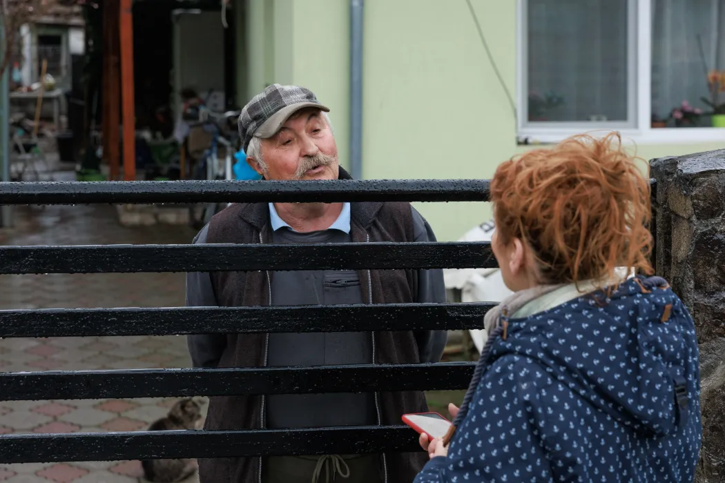 Hát maguk mi járatban errefelé, kérdezi Vicellér Mihály – Fotó: Gozner Gertrud /Transtelex