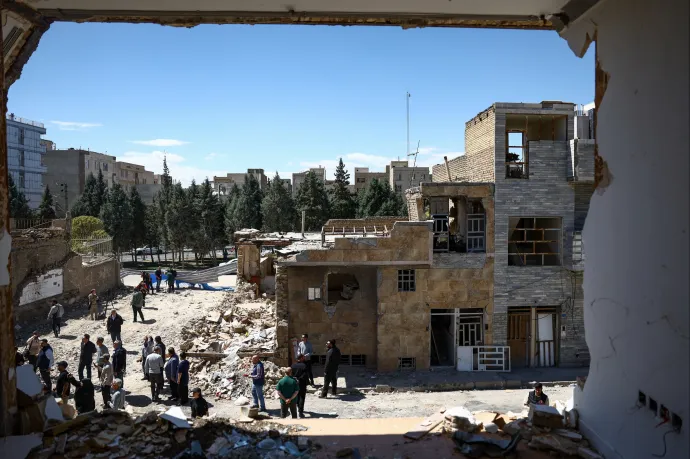 Lövedék csapódott az iráni atomerőmű közelébe, az oroszok evakuálják onnan a dolgozóikat