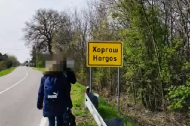 Csak a szerb határig vitte a MÁV utasait a vonatpótló busz, onnan sétálniuk kellett