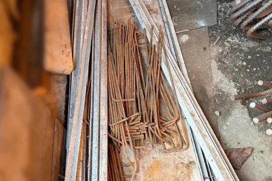 A Kolozsvár-Nagyvárad vasútvonal építőtelepéről lophattak, eljárást indított a rendőrség