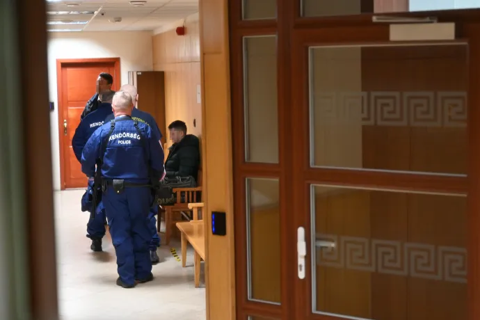 Akár napokon belül bíróság elé állíthatják Cs. Dávidot, akinek bűnügyi felügyeletét február 17-én rendelték el – Fotó: Laczó Balázs / Telex