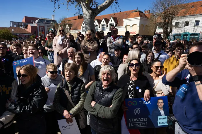 Magyar Péter Cegléden – Fotó: Hevesi-Szabó Lujza / Telex