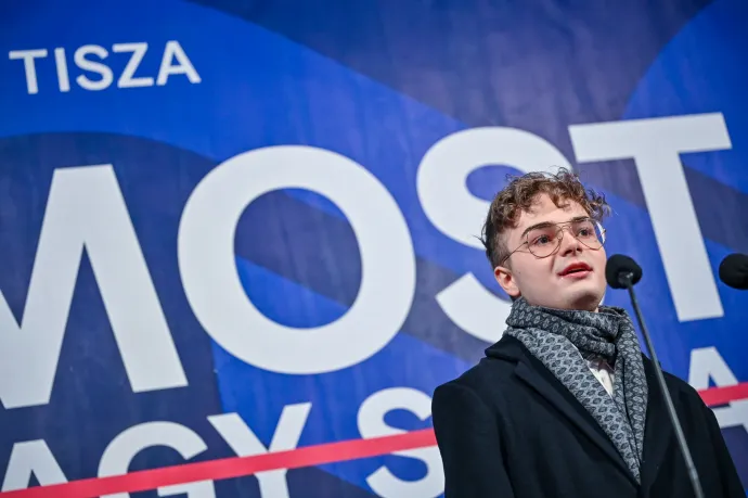 Gundalf a fiataloknak üzent Magyar Péter váci fórumán