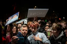 Stabil kétharmadot becsül a Tiszának a Medián