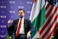 Vance Budapesten: Orbán Viktor tette a legtöbbet a békéért