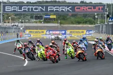 Nem is tárgyal a kormány a motorsport szövetséggel az idei magyar Superbike- és MotoGP-futamokról, de a jegyeket már árulják
