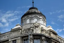 Durván felpörgették az állami ingatlanok eladását a választások előtt