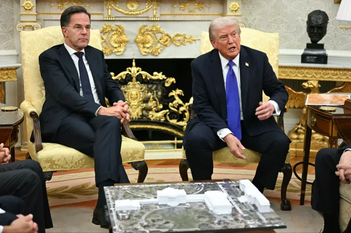 Nem árulta el a NATO főtitkára, hogy Trump ki akar-e lépni a katonai szövetségből