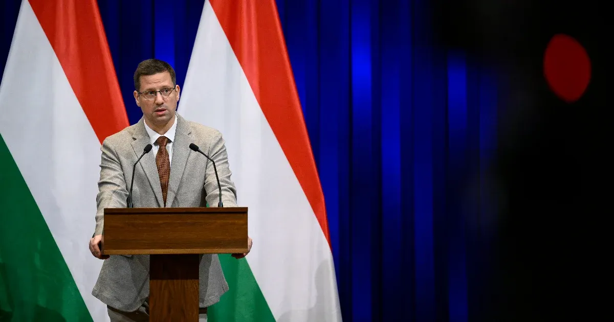 A választás előtti utolsó kormányinfóját tartja Gulyás Gergely