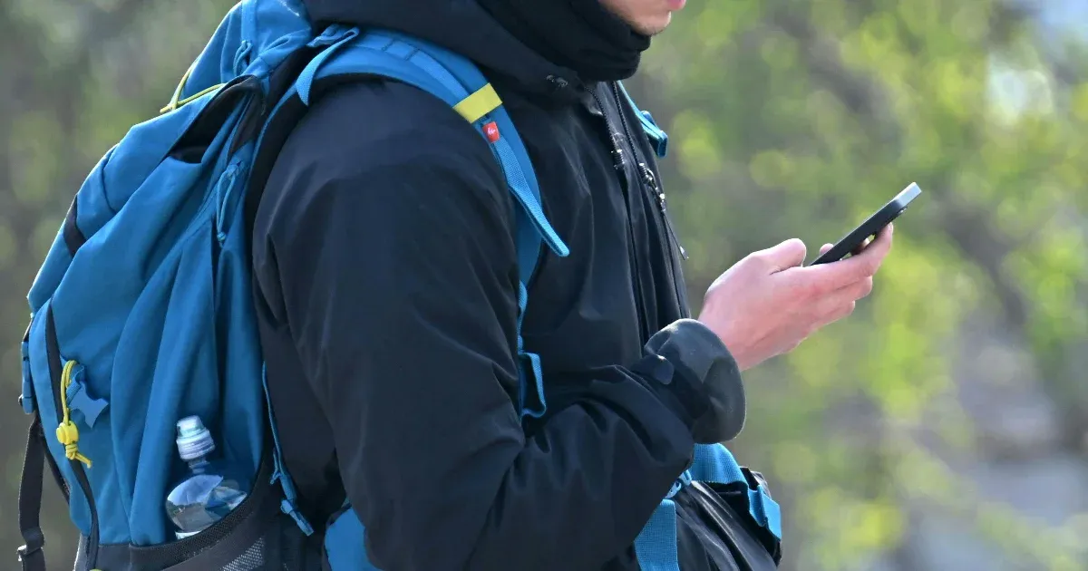 Görögország jövőre kitiltja a közösségi oldalakról a 15 év alattiakat