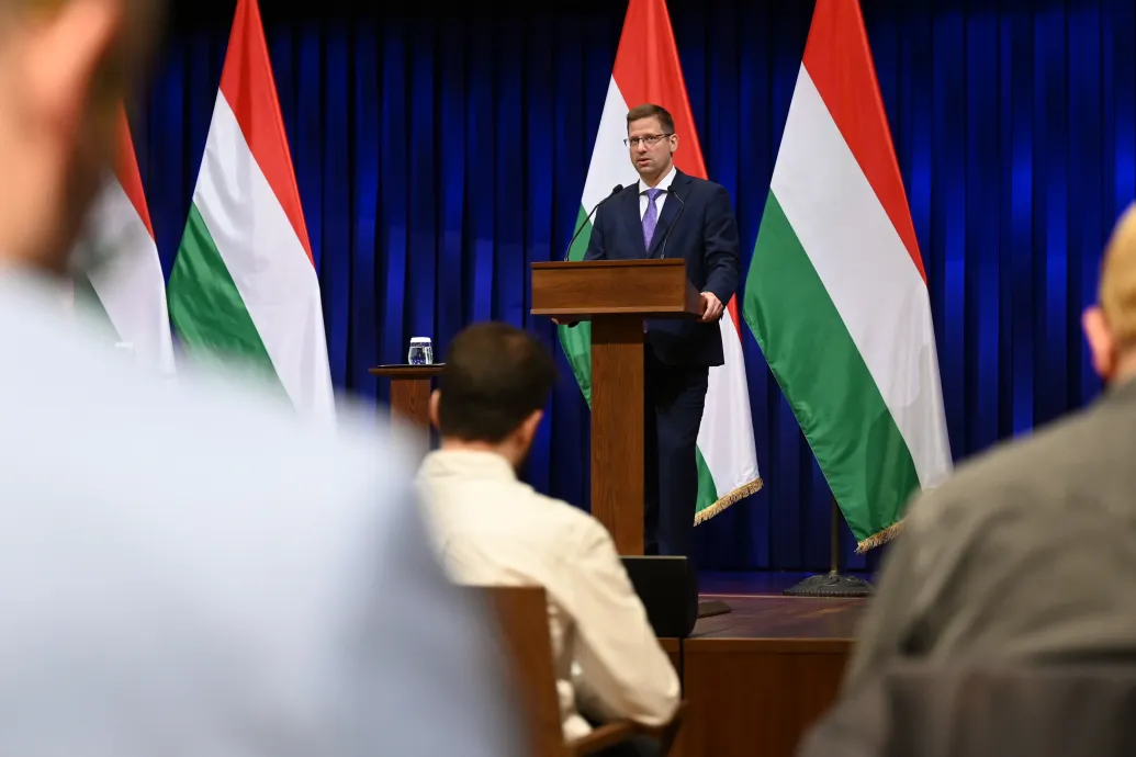 Zsinórban a negyedik kormányinfón sem kérdezhetett a Telex