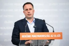 Dömötör Csaba: A Fidesz Demokrácia Központot hoz létre a tiszás választási csalások megakadályozására