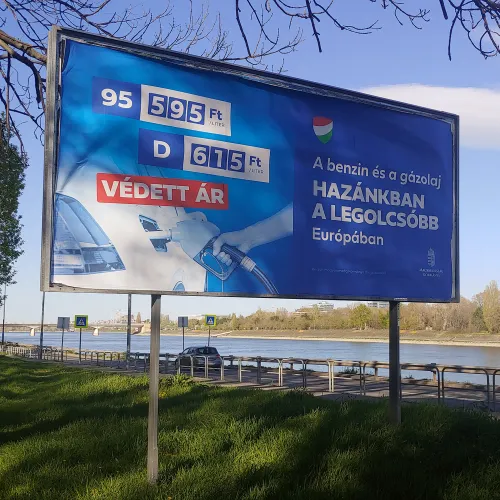 Fact-check: Tényleg 48 ezer forintot spórol havonta egy magyar család a védett benzináron?