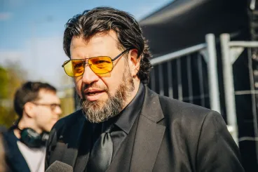 Puzsér: 1956 óta nem tették ennyien személyes ügyükké, hogy az ország sorsa Keletre vagy Nyugatra vezet majd