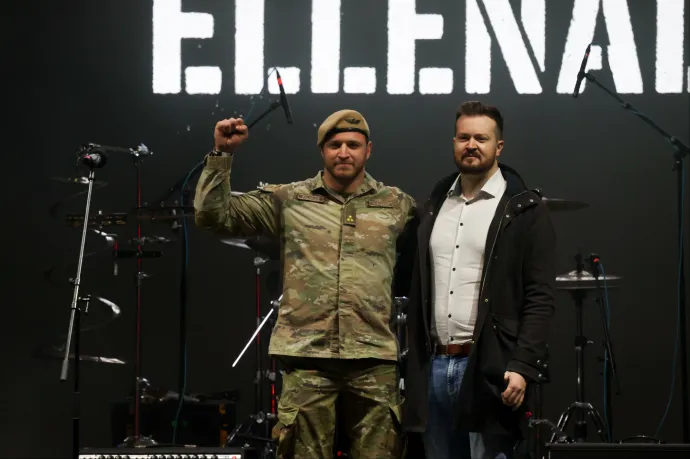 A becsület nem üres szó, hanem azt jelenti, hogy kiállunk az igazság mellett, akkor is, amikor nehéz