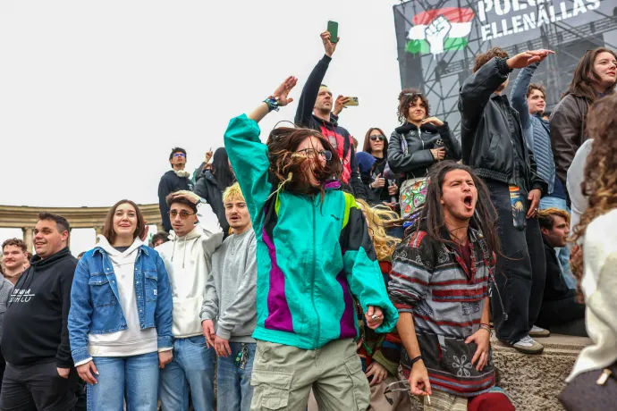 Fotó: Melegh Noémi Napsugár; Bődey János / Telex