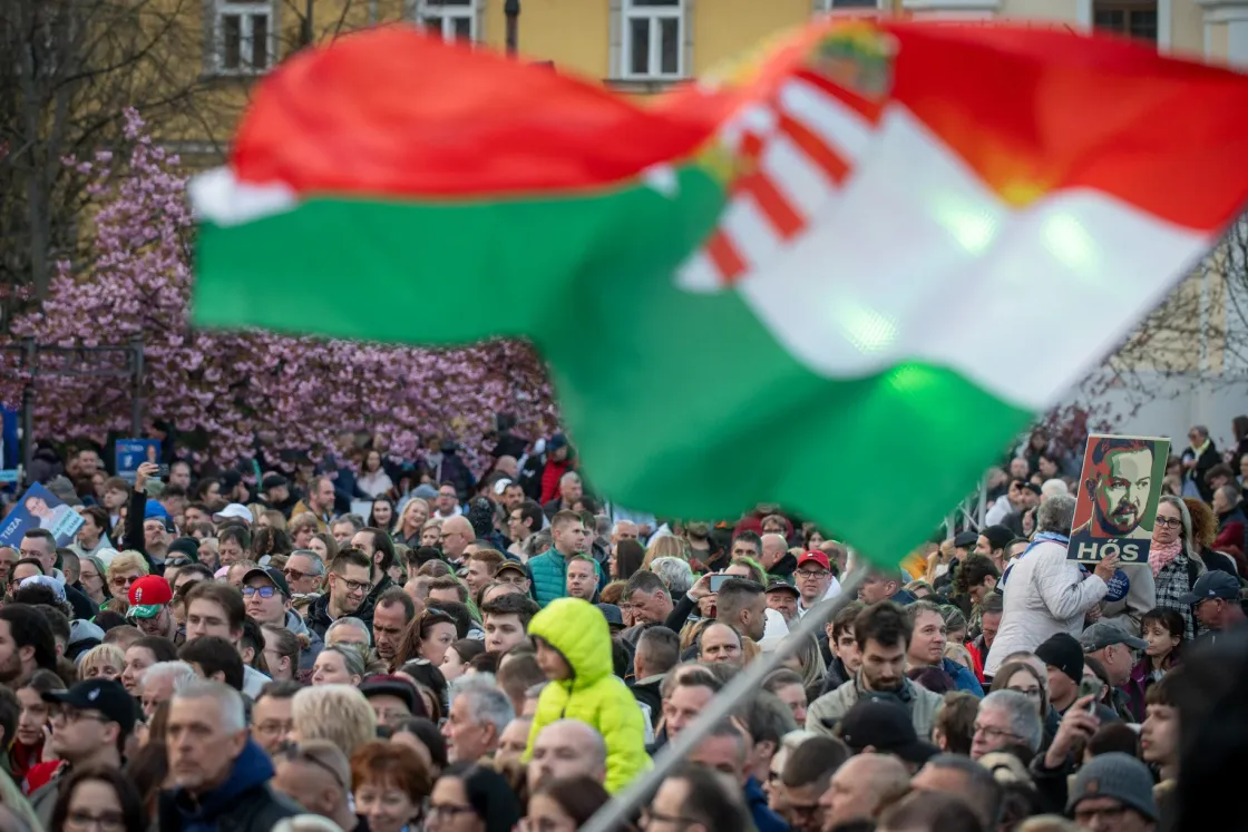 A rigai nagykövet is üzent: „Nem Moszkvába mennek egyetemre a gyerekeink, hanem Berlinbe, Párizsba, Helsinkibe”