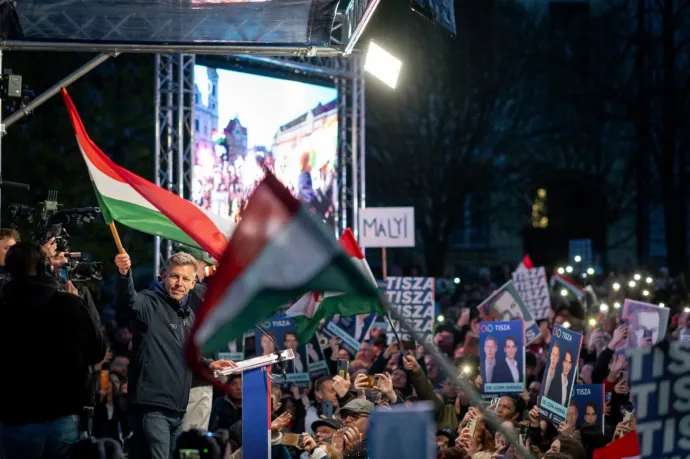 Magyar Péter Miskolcon már a győzelemre készítette híveit, az ellenfeleit pedig a választási csalástól akarta elrettenteni