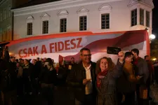 Többen fotózkodtak a fideszes politikusokkal