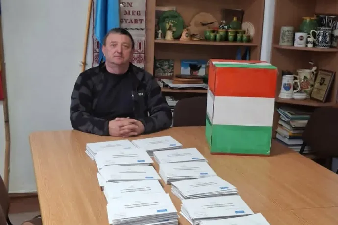 Ki futva, ki verssel, ki praktikus infókkal – így buzdítanak szavazásra az erdélyi politikusok