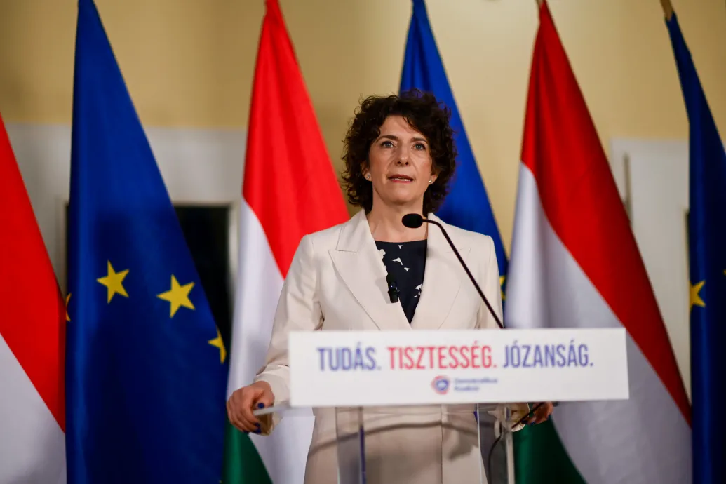 Lemond Dobrev és a DK teljes elnöksége