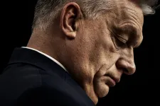 Róna Dániel: Sehol nem számítok arra, hogy a Fidesz felé billenne – élő