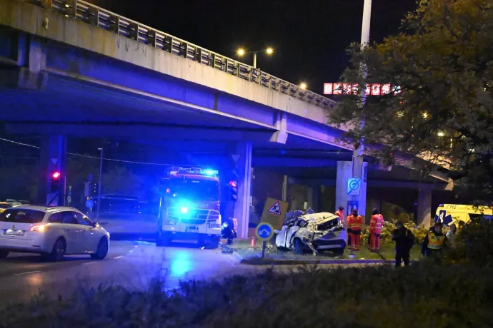 Igazságügyi szakértő rekonstruálta, hogyan zuhanhatott le az autó a Váci úti felüljáróról