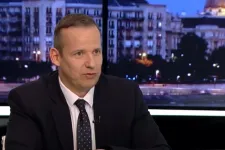 Toroczkai László a Meta beavatkozása miatt megóvja a választást
