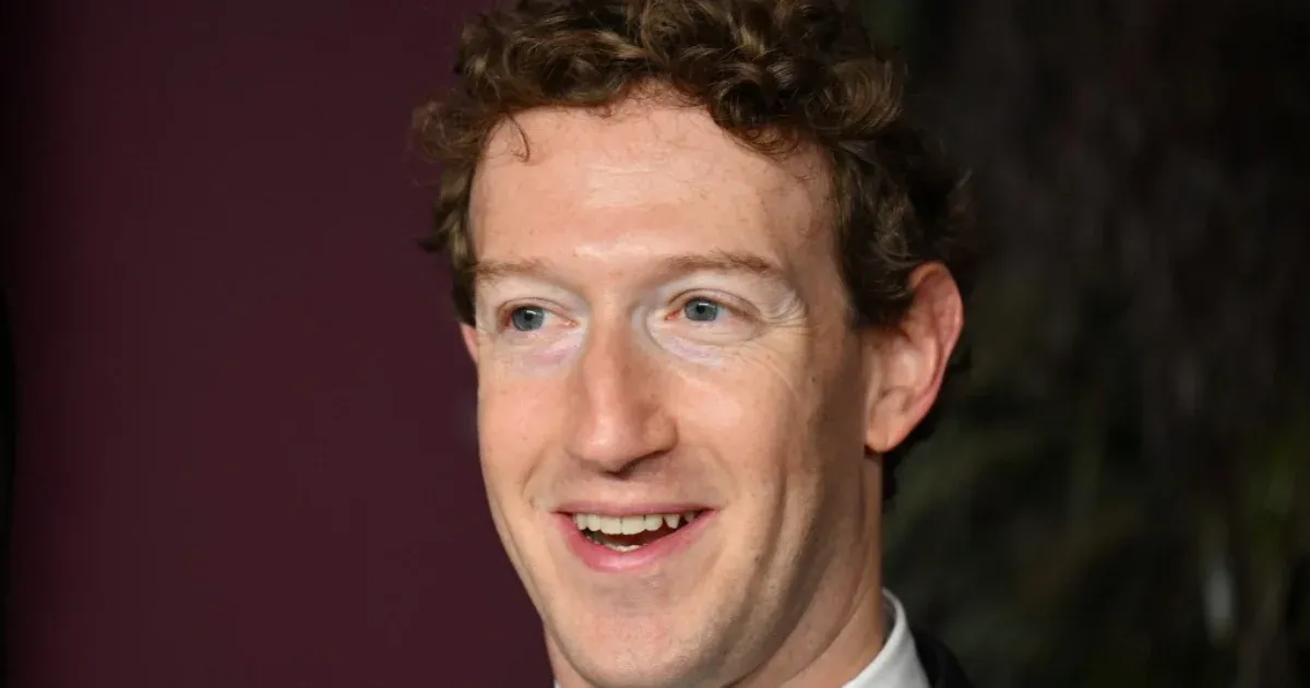 Zuckerberg tényleg robotot csinál magából